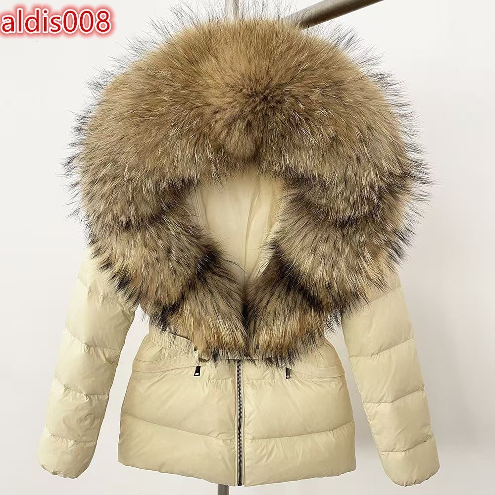Hot Selling Women's Winter Short Coat Jacket Luxury Fashion White Duck down with Warm Fluffy Fur Collar Polyester Lining