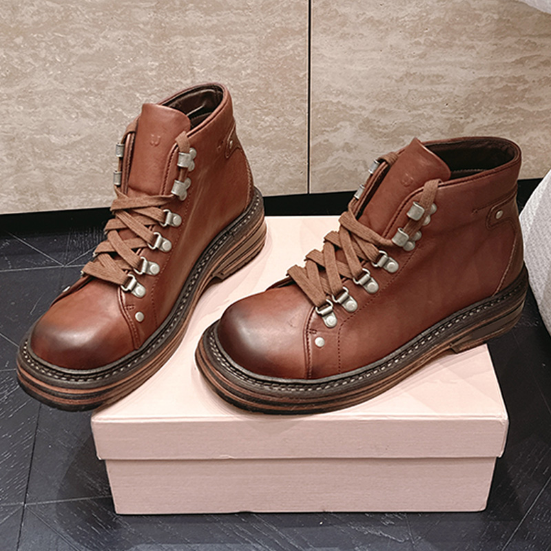 Fashion Brand THE RUNWAY Leather boots designer Ladies personalized smoked cowhide leather shoes with non slip rubber outsole womans retro style sho