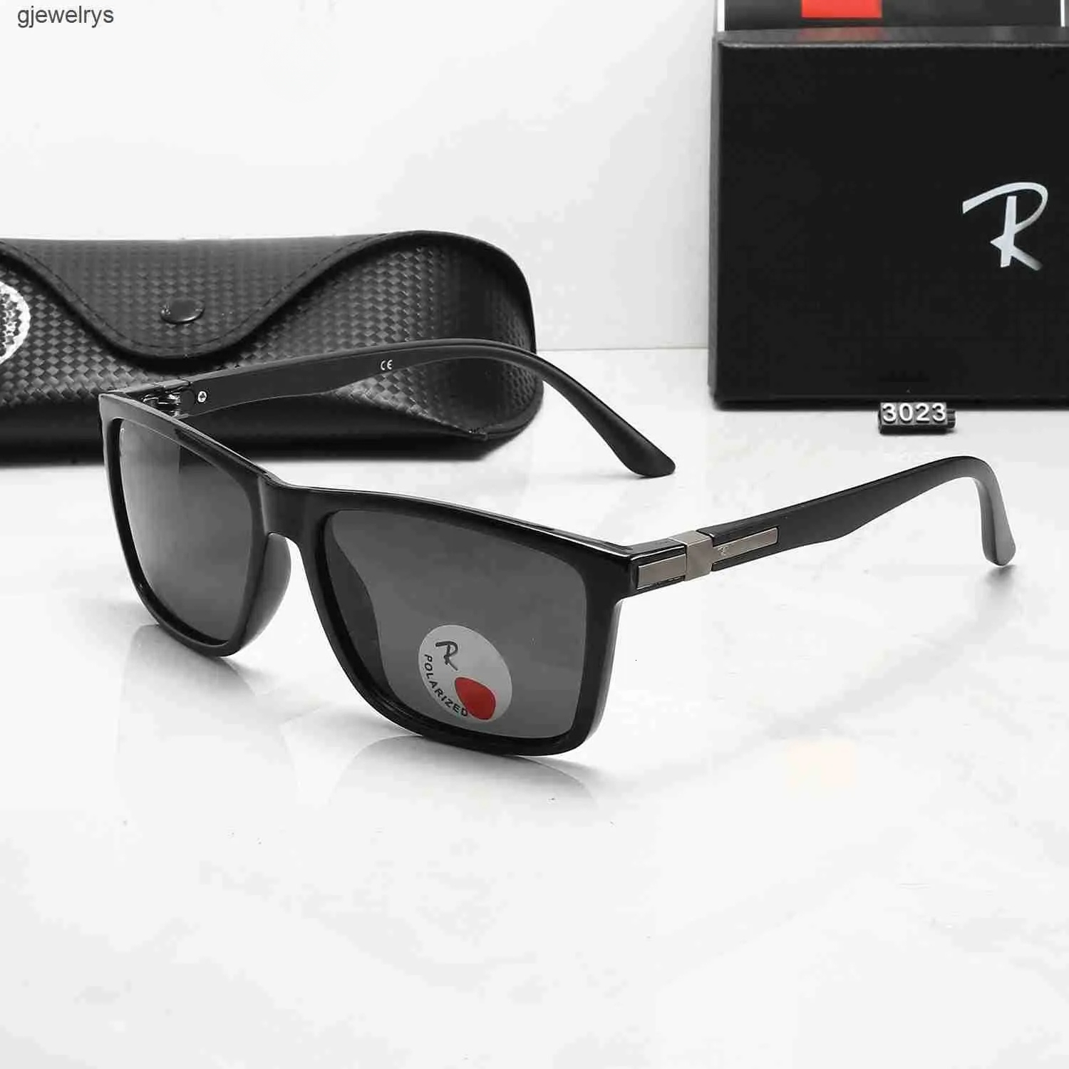 Designer Sunglasses Mens Womens luxury black vintage summer Outdoor shades Polarized Lightweight Frame UV400 protection rb eyeglasses with box Spot