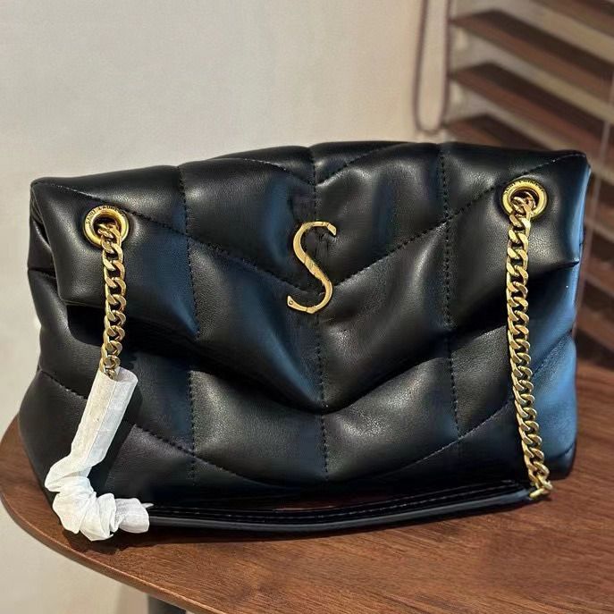 Designer Bag 2026 Spring New Soft Quilted Loulou Cloud Bag Classic Versatile Black And Gold Color Chain Crossbody Underarm Bag Luxury Bag Pouch