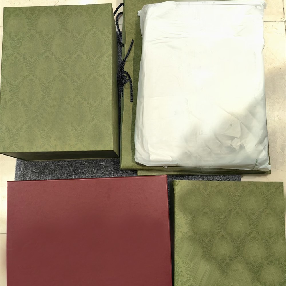 Top quality Designer box CNatural paper grass hollow weave fisherman's box is a must-have for tourismdaily commuting shopping box