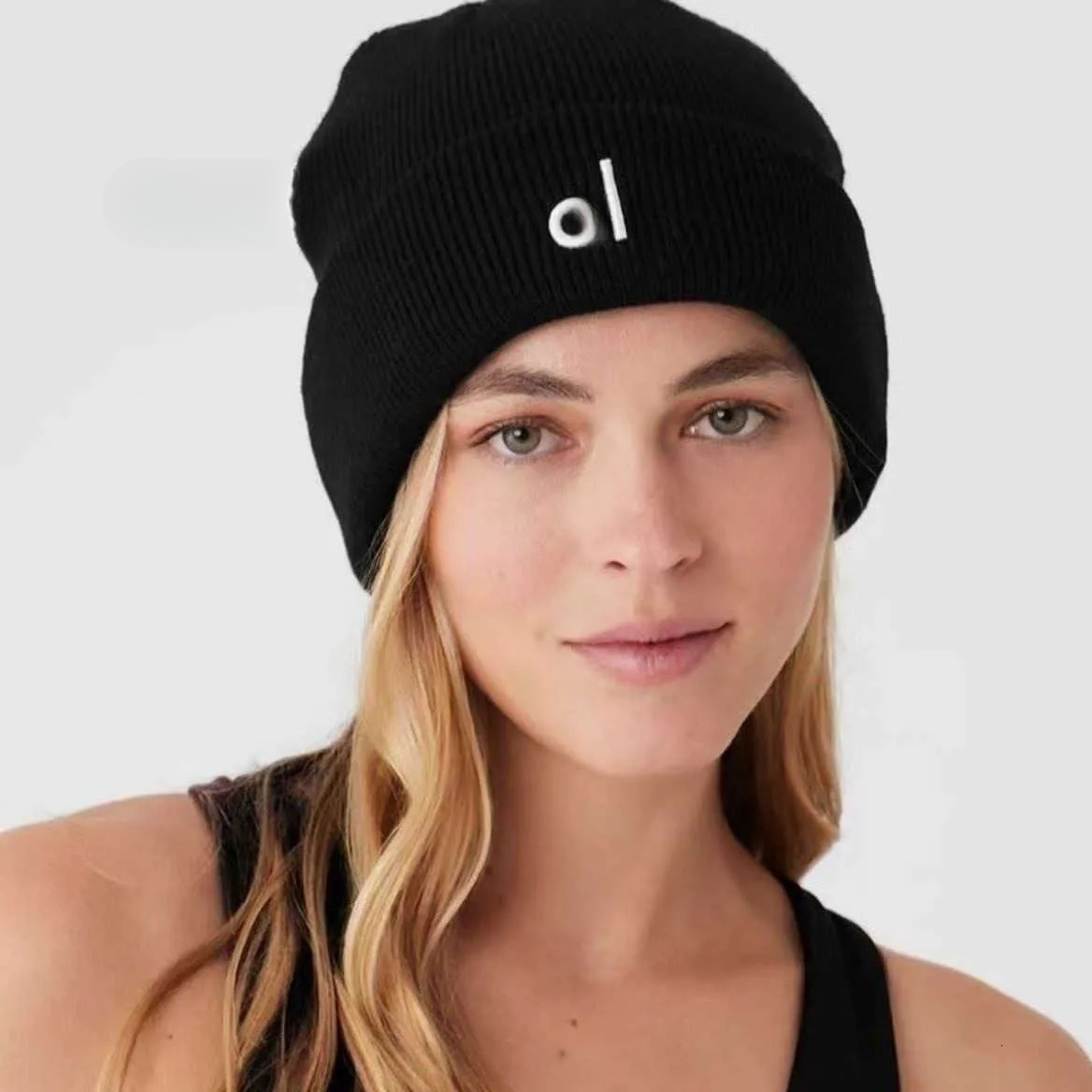 Bonnet de mode hommes femmes chapeau d'hiver sortie de printemps bonnets tricotés chauds style chaud casquette artisanale bonnet classique fille