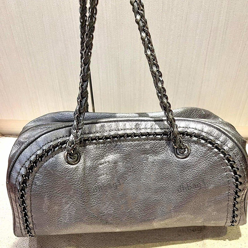 Vintage Cowhide Bowling Bag Designer Womens Shoulder 33cm Leather Classic Print Matelasse Chain Hand Crossbody Large Capacity Shopping Bags Underarm