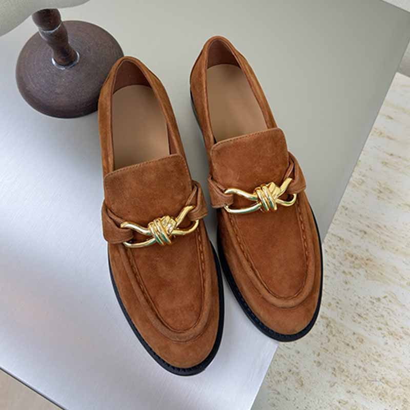 Famous designer classic suede womens loafers Vintage exquisite design unique elegant toe caps paired long pants suit pants easily create old money s