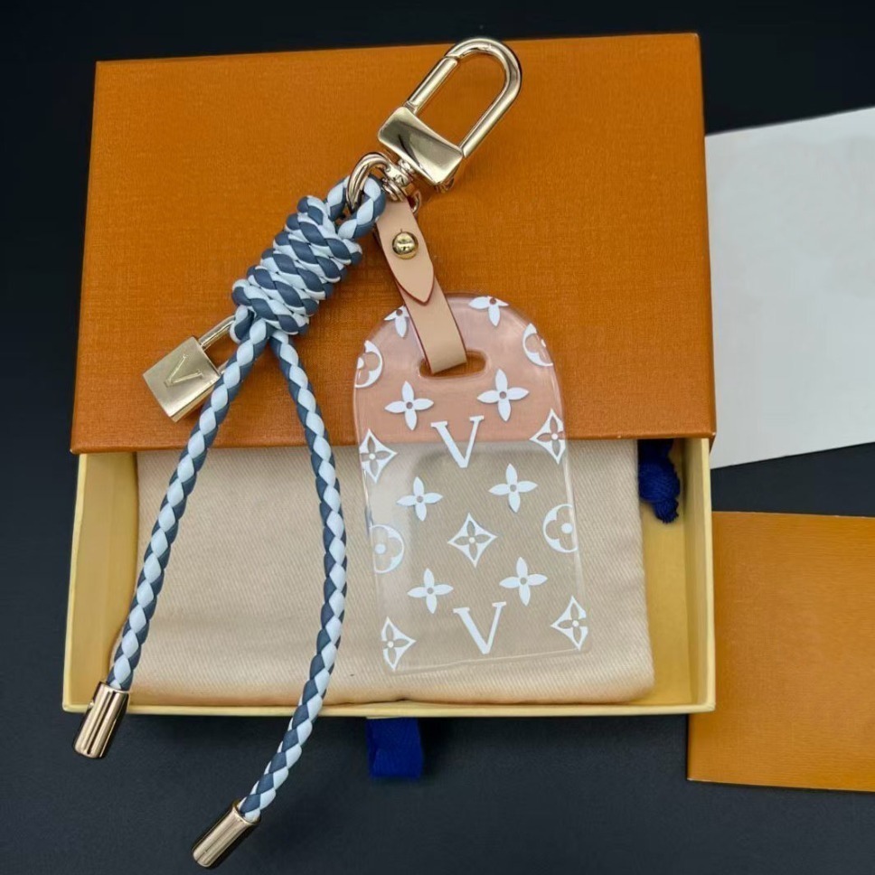 New Transparent Letter Printed Hang Tag Woven Keychain Exquisite Designer Pendant Light Luxury Gift Suitable For Daily Multi Scene Matching..