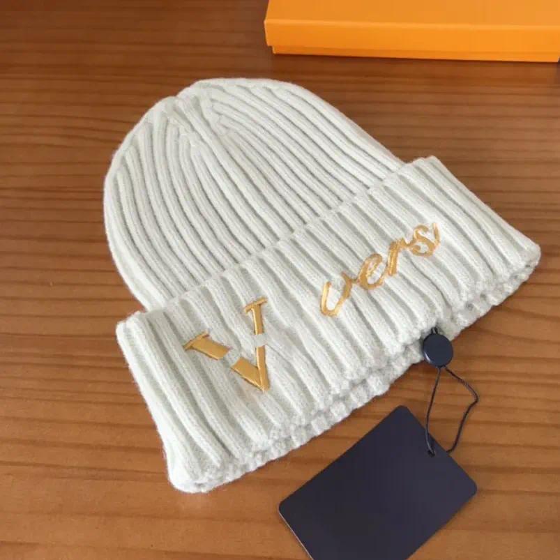 Winter knitted beanie designer cap fashionable bonnet dressy autumn hats for men skull outdoor womens mens hat cappelli travel skiing sport fashion