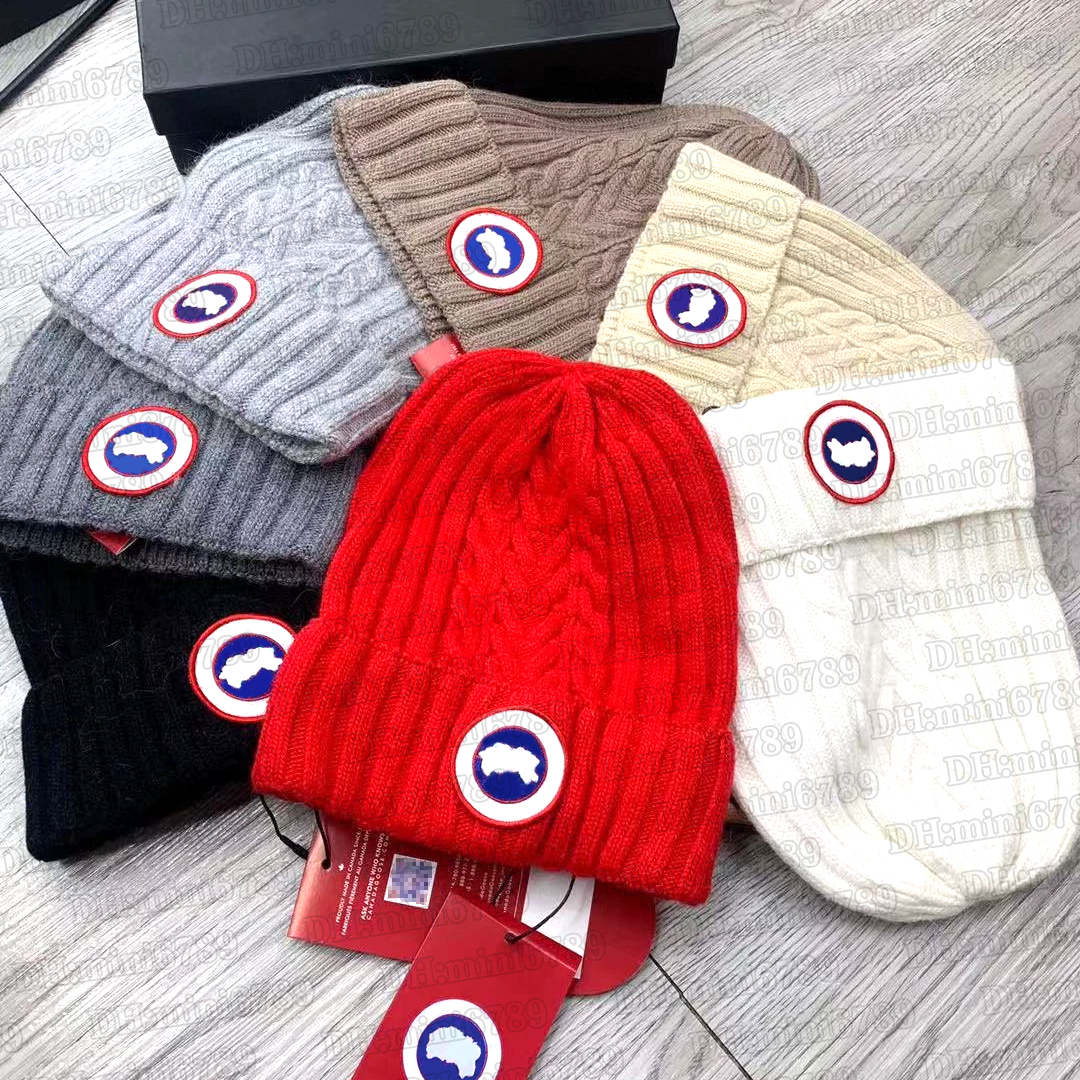 Canadian Style Beanie Goosehats Wool Knit Cuffed Beanie Hat Warm Winter Skull Cap Red White Blue Circular Arctic Map Patch Soft Stretchy Knitted Toq