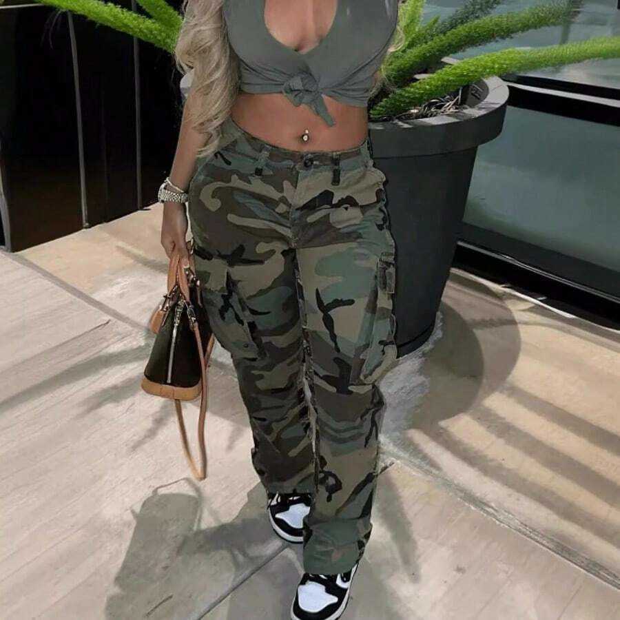 Women's Casual Camouflage Print Straight Leg Cargo Pants Long Loose Fit Denim Jeans With Pockets H260813