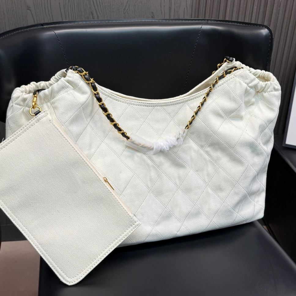 White Canvas Tote bag Beach 22bag Designer bag Large Capacity Chain Hobo bag Diamond Quilted Large Denim Shoulder Handbag Casual Vacation Travel bag