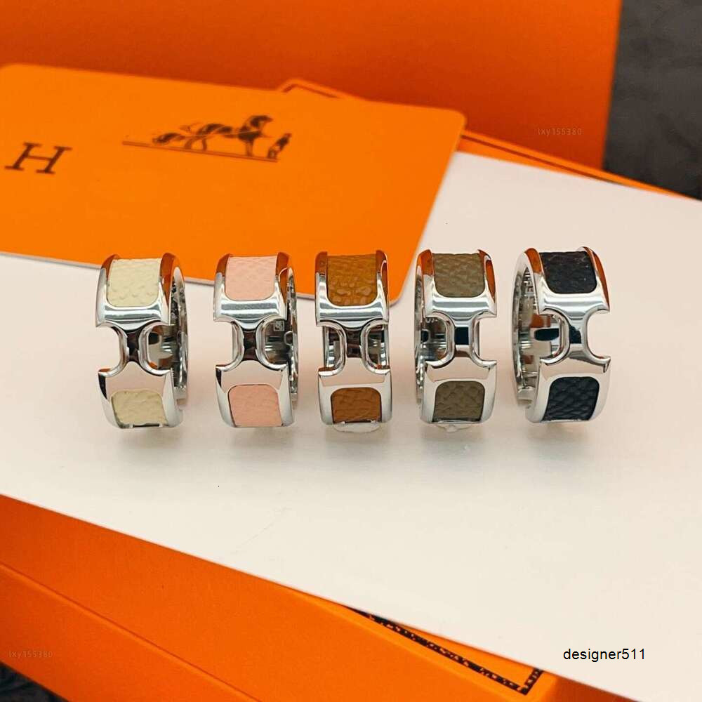 Band Luxury Classic H Letters Designer For Women Mens Unisex Leather Love Rings Silver Rose Gold Pink Couple Lovers Engagement Ring Jewelry Waterpro