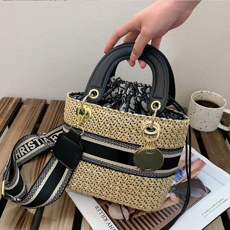 Storage Boxes Luxurious Fashion Wicker Weaving Canvas Women's Tote Drawstring Bucket Bag Elegant Casual Handbag for Ladies, Beach, Shopping
