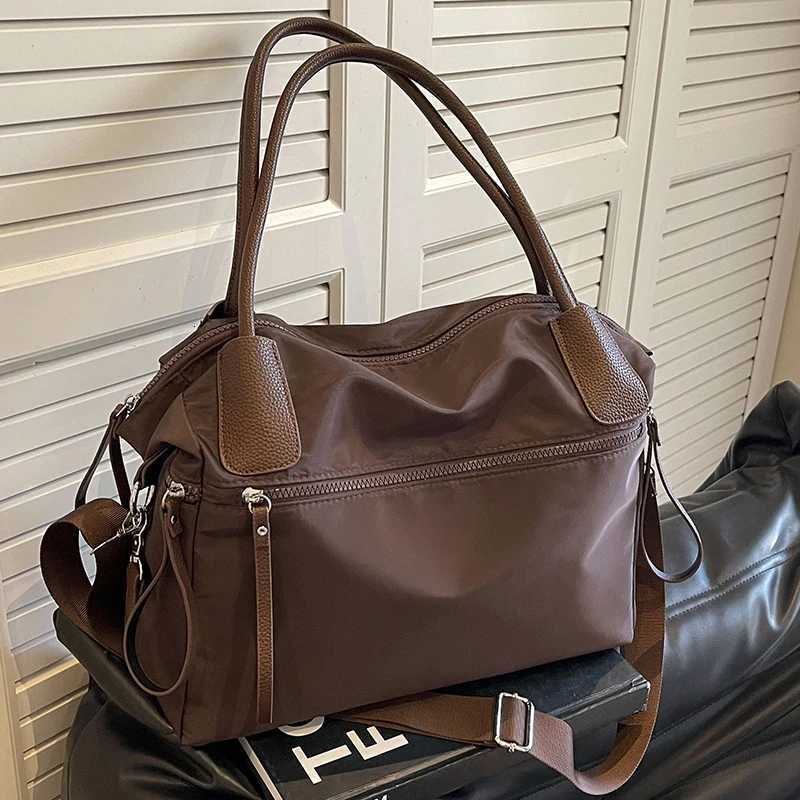 Vintage Nylon Women Large Capacity Waterproof Shoulder Bag Daily Commuting Handbag Travel Totes Bags Female Purses X260815