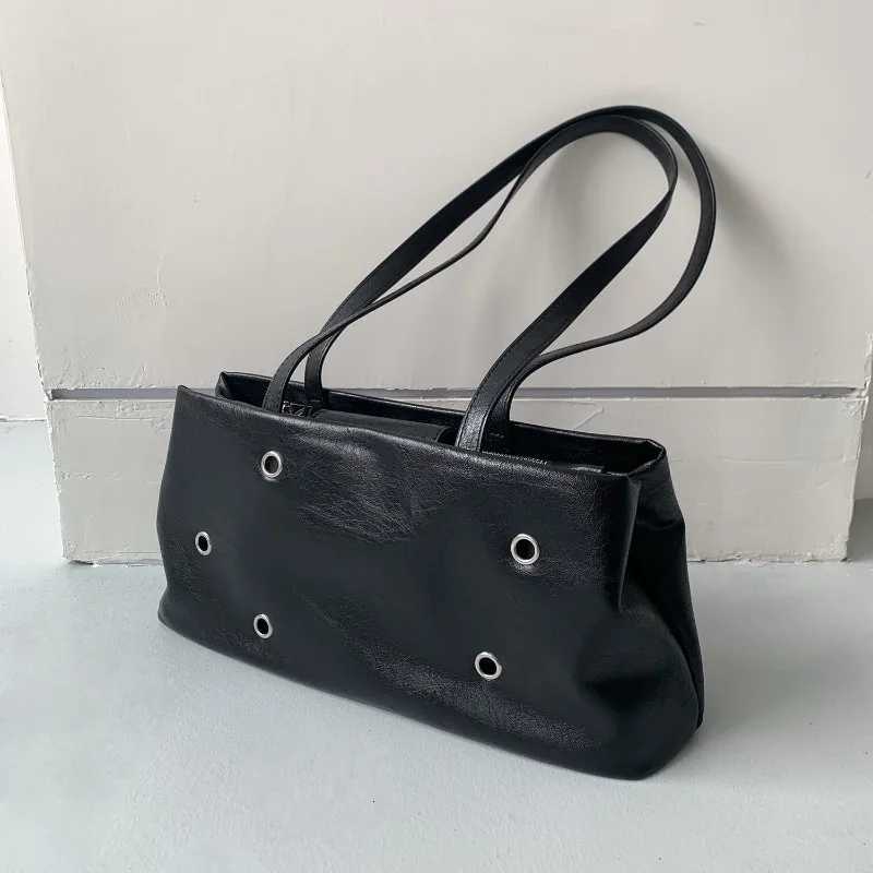 New Korean Style Fashion Handbag with Women PU Leather Niche Design Tote Large Capacity Casual Commuting Shoulder Bag X260815