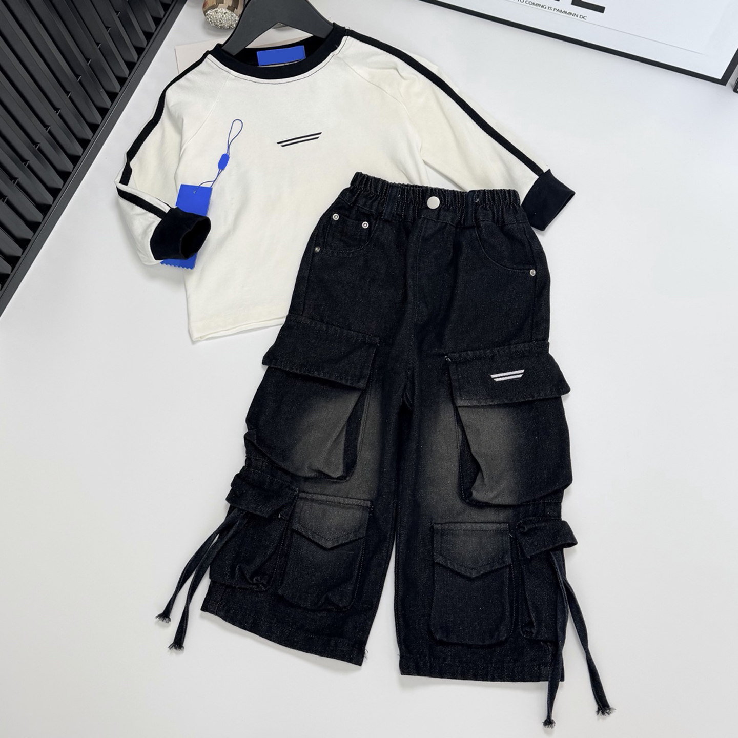 Boys Outfit Designer Toddler Long Sleeve T Shirt And Multi Pocket Cargo Pants Set Luxury Kids Autumn Trendy Clothes Suit Size 90CM- 150CM