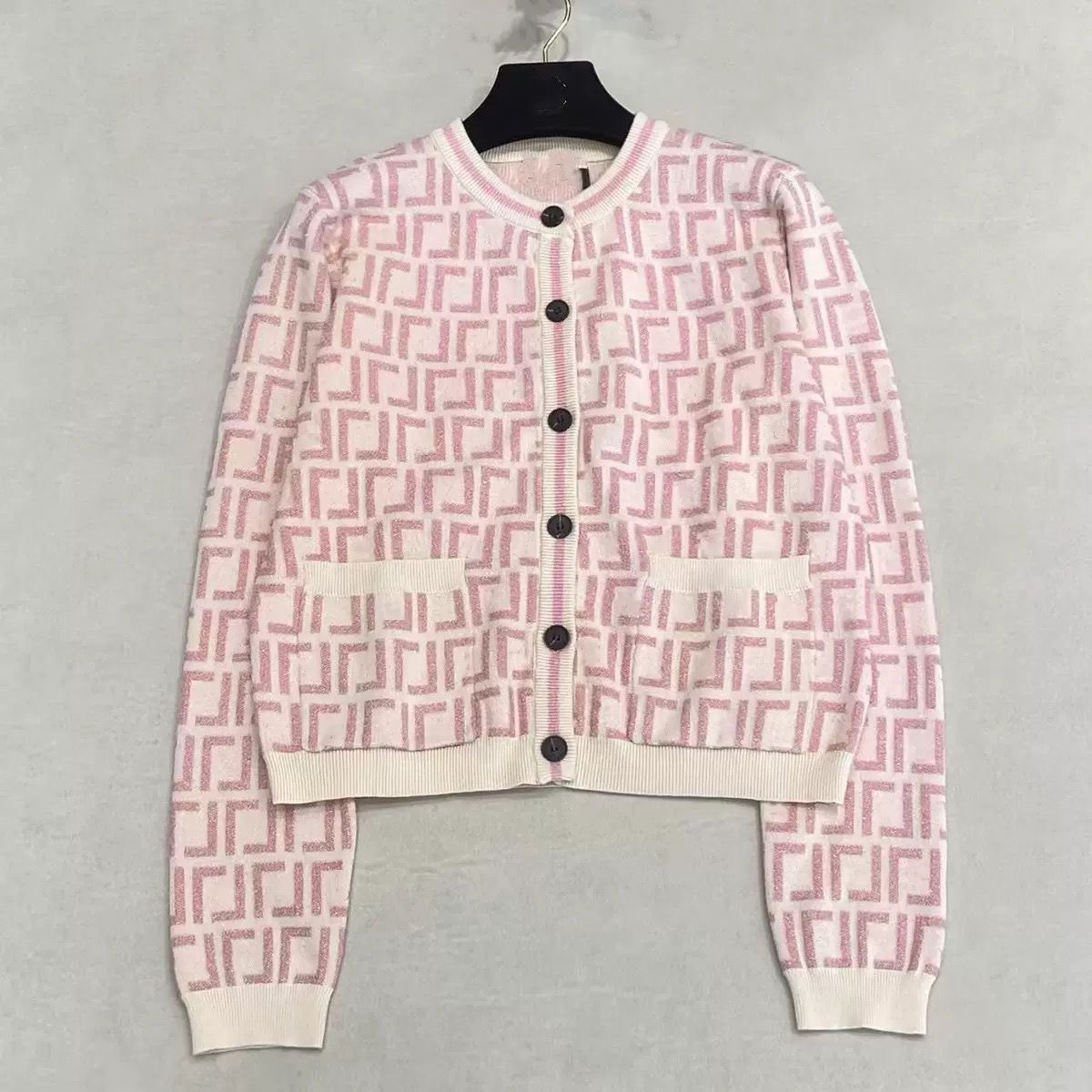 Designer Pullover For Woman Luxury Womens Sweater Fashion Turtleneck Autumn Long Sleeve Cardigan Logo Embroidery Coat Casual Lady Jacket Tops S-L