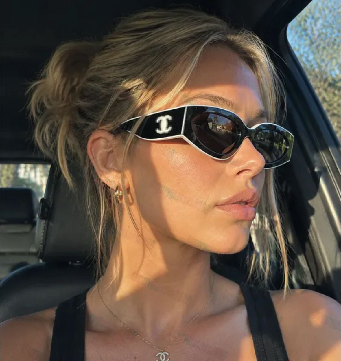 Lunettes de soleil œil de chat de luxe pour femmes, rétro ovales, monture noire et blanche, à la mode, pour voyage en plein air, conduite, UV400.