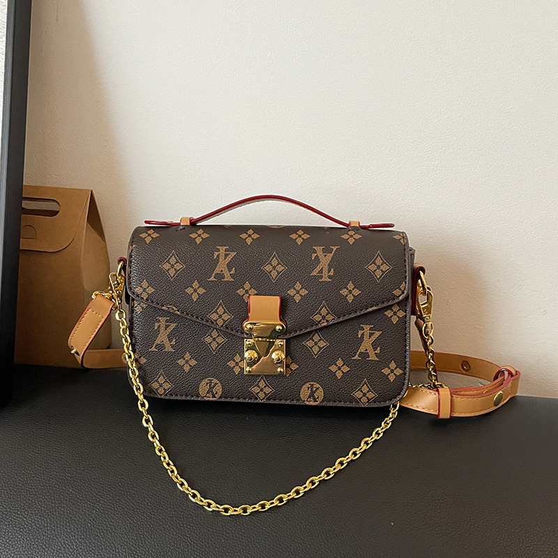 Free Shipping Worldwide luxury Designer Vintage chain 2026 versatile and fashionable single shoulder crossbody print hot
