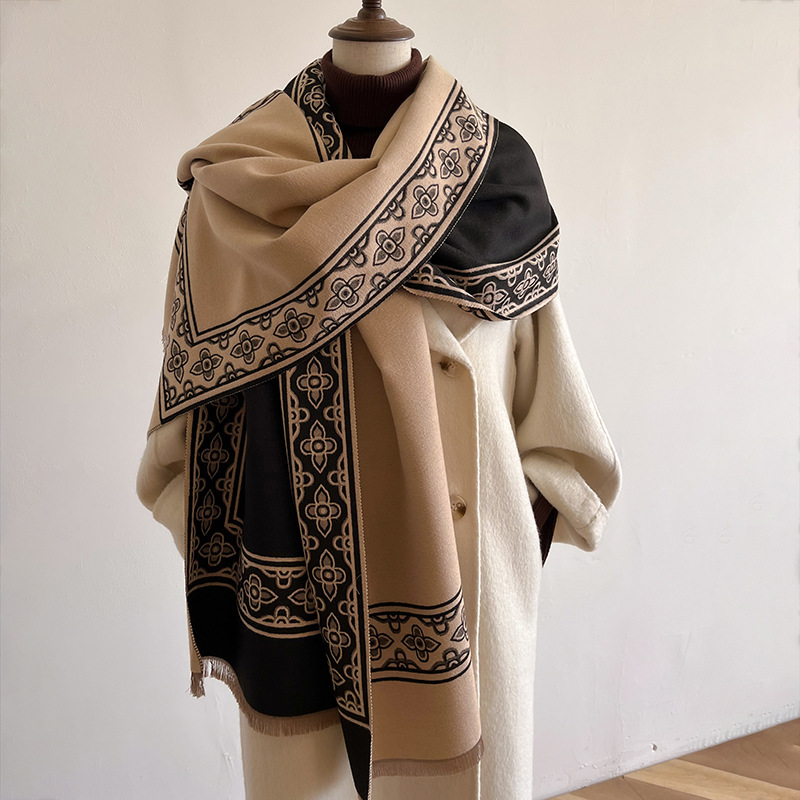 Exquisite Retro Border Four Leaf Flower Imitation Cashmere Double Sided Shawl Short Tassel Thickened Womens Autumn Winter Warm Scarf Shawl Z260917