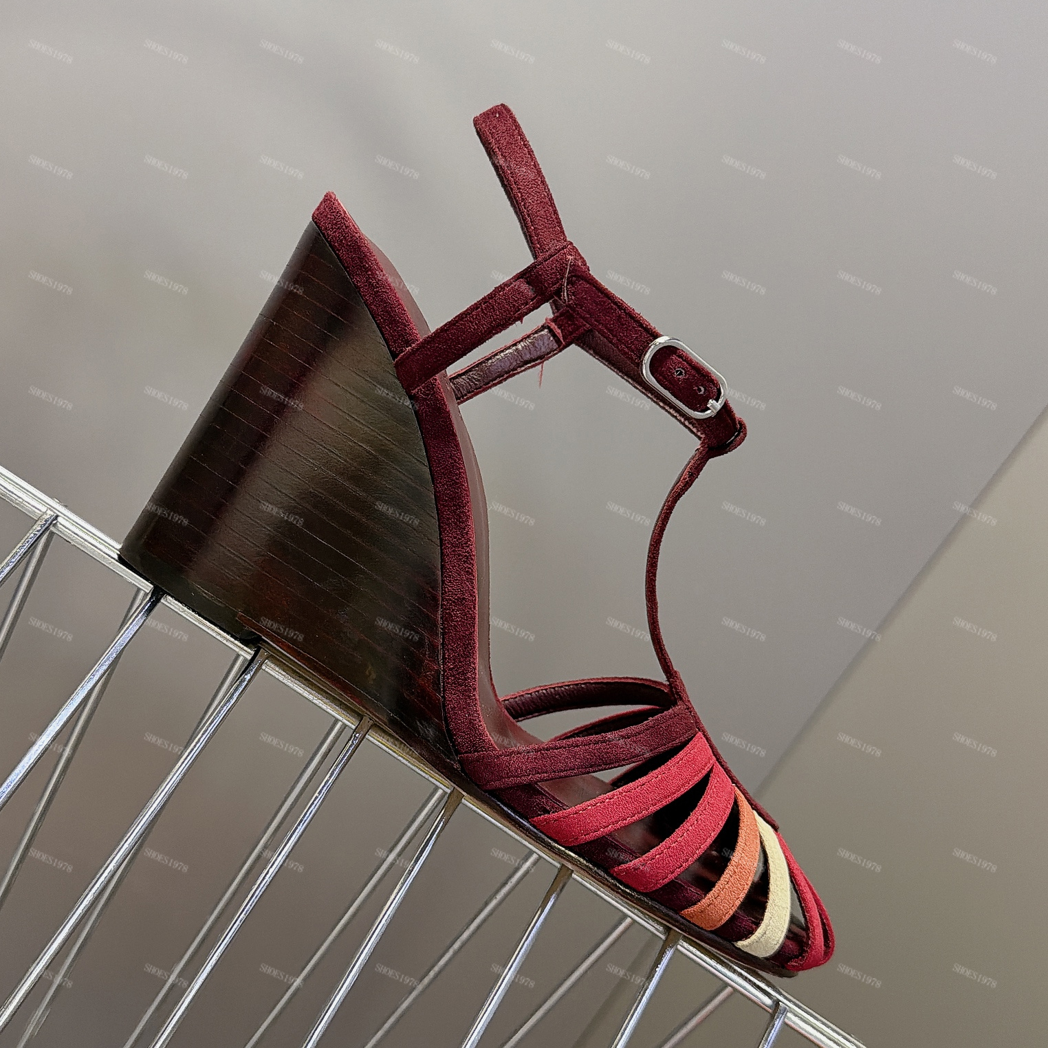 Sandales compensées Designers chaussures pour femmes 9 cm à talons hauts mode bande étroite Patchwork véritable chaussure en cuir dames sandale 3
