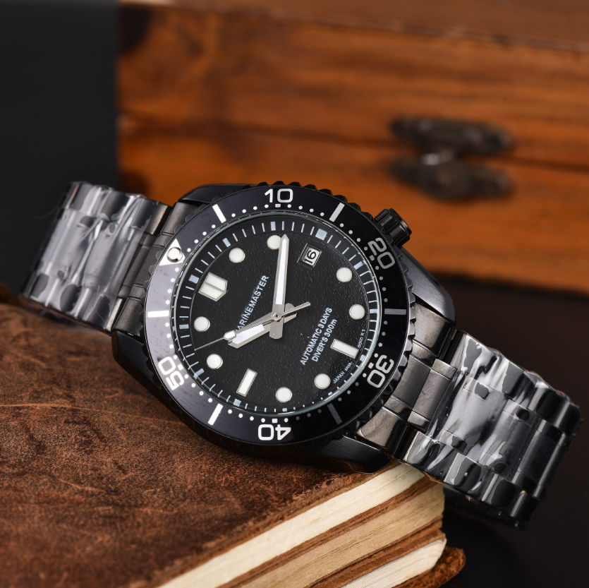 New SEIKOCity Sports Green Water Ghost Fully Automatic Mechanical Steel Strip Men's Watch Luminous Dial Date Display Luxury Sports Style Men�