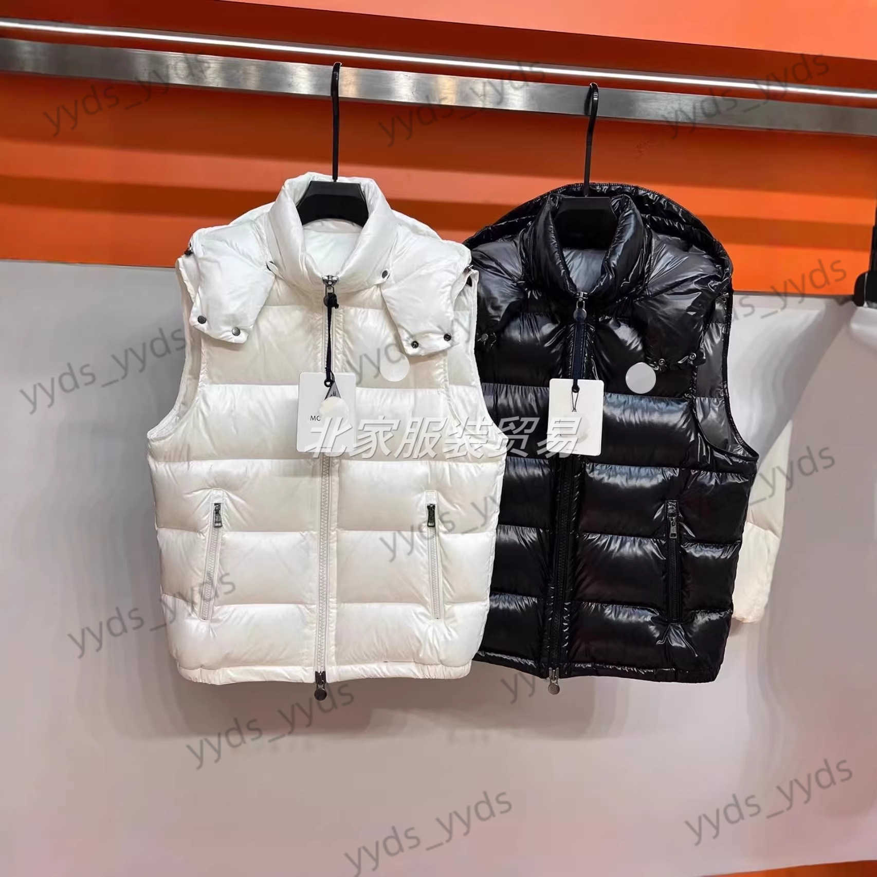 Shiny Striped Cotton Vest For Men And Women Detachable Couple's Warm Sleeveless Stand-up Collar Vest With Hood T260818