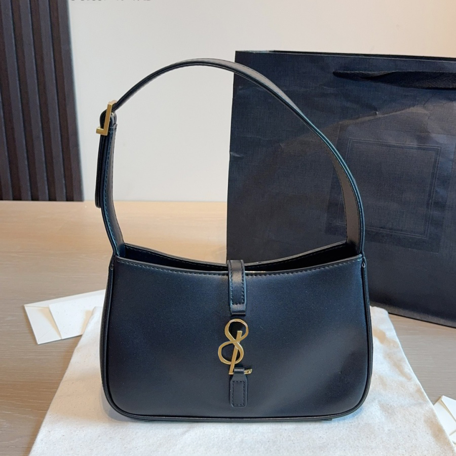 Sacs fourre-tout de créateurs Femmes Sac axillaire Sac à main classique Lettre de mode Sac à bandoulière élégant Sac classique de luxe Sac à band