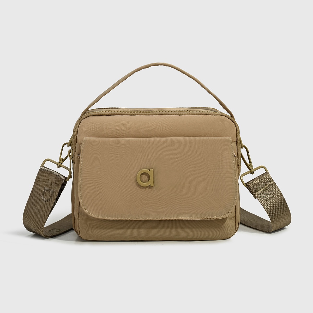 Designer Nylon Tote Bag: Large Capacity Casual Handbag with Drawstring Side Pockets Yoga Gym Bag Logo Detail