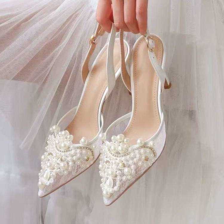 Weiße Spitze High Heels Stiletto Perle Strass Hochzeit Bankett Braut Brautjungfer Schuhe Seite Hohl Sandalen Elegante Frauen D260818