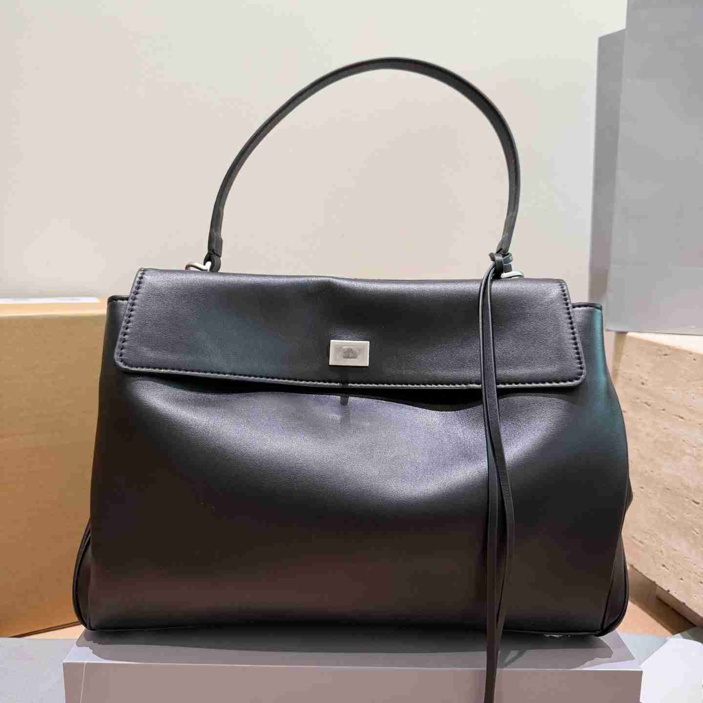 Shoulder Bags Womens mens genuine leather Designer bags Suede large capacity tote bag Luxury Rodeo Top quality handbag Evening fashion crossbody tra