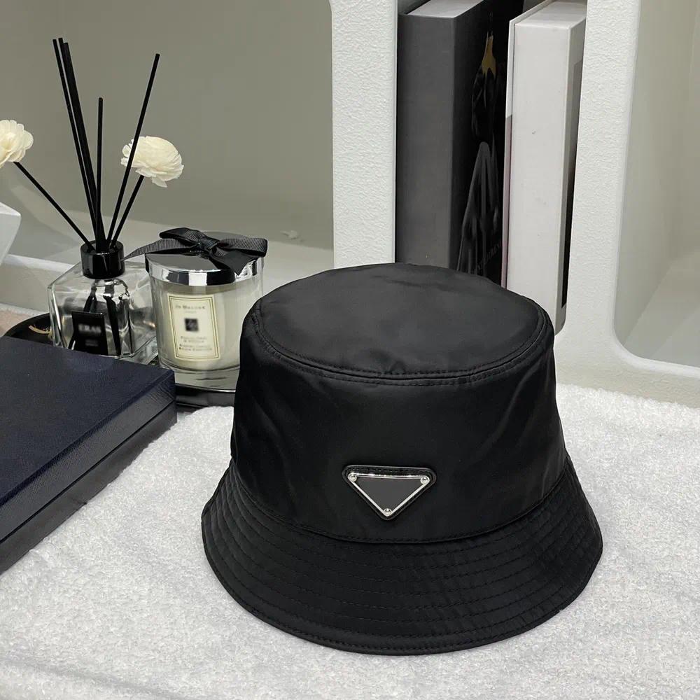 Bucket Hat Designer Buckets Wide Brim Hats Ball Casual luxury Caps Visors versatile summer Cowboy sun seaside beach Basic letter fisherman hat st