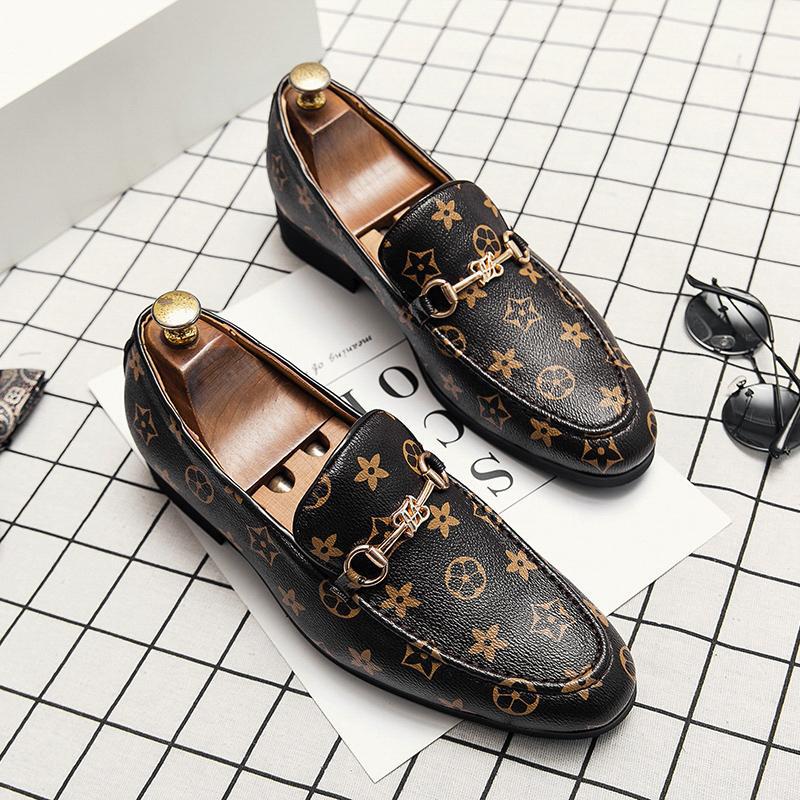 Free shipping 2026 new print design fashion men's casual shoes shoes thick soled retro outdoor business leather shoes trendy slip on shoes lazy