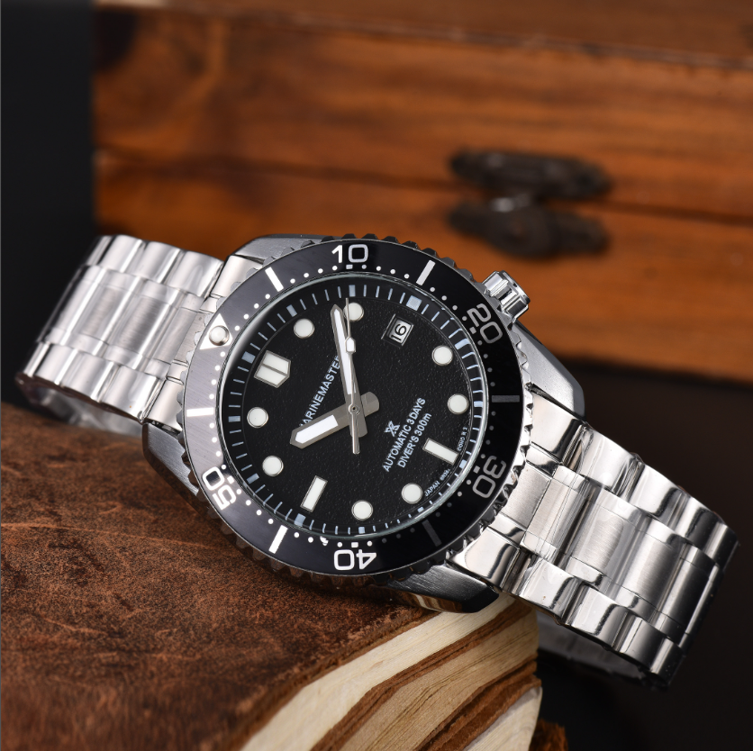 New SEIKOCity Sports Green Water Ghost Fully Automatic Mechanical Steel Strip Men's Watch Luminous Dial Date Display Luxury Sports Style Men�