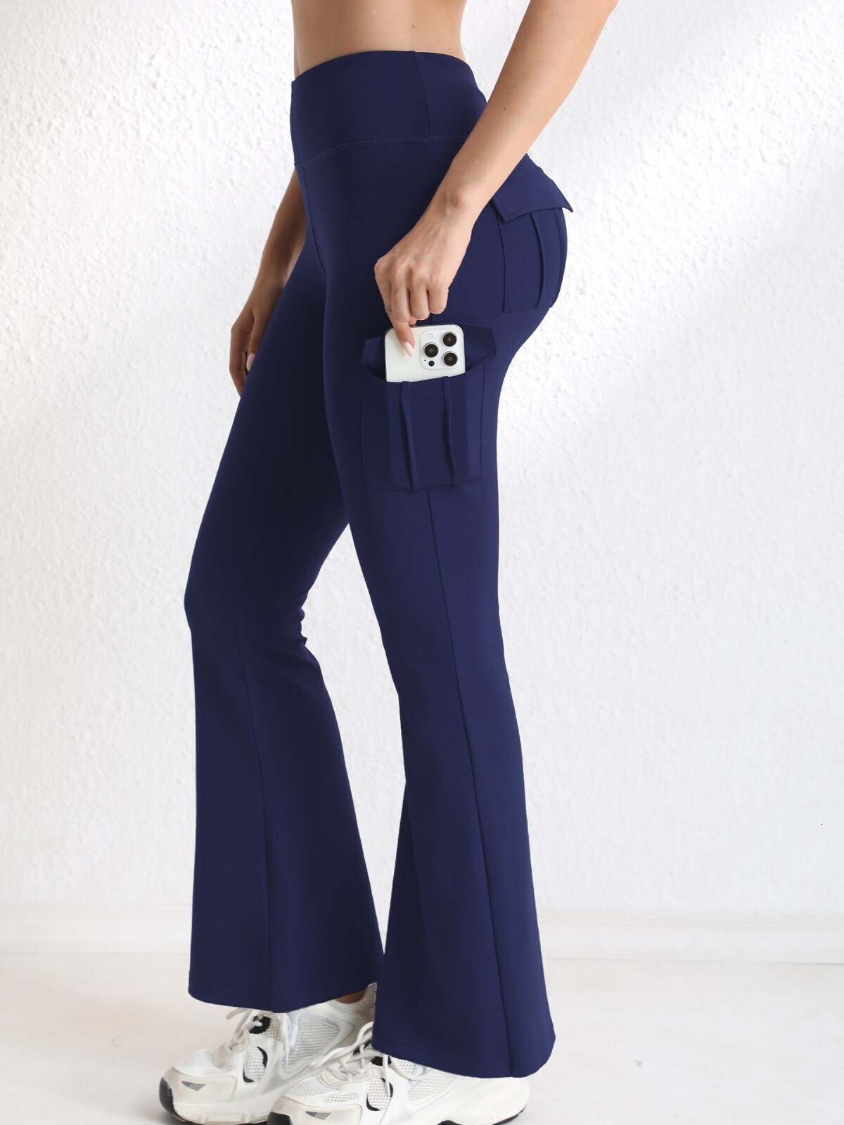 Yoga Women High Waisted Flared Yoga Leggings With Pockets New Arrival Trousers For Gym Outdoor Fitness Sportswear
