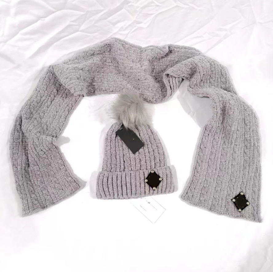 2026 Black Two Piece Set Women Mens Luxury Scarf Beanie Hat Winter Outdoor Travel Warm Long Scarf perfume Soft Breathable Wool Knitted Scarves Desig