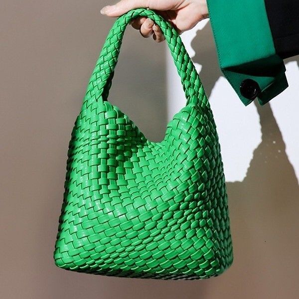 2026 New Designers Mom Daughter Shoulder Bag Womens Arm Bag Large Capacity Backpack Free Shipping