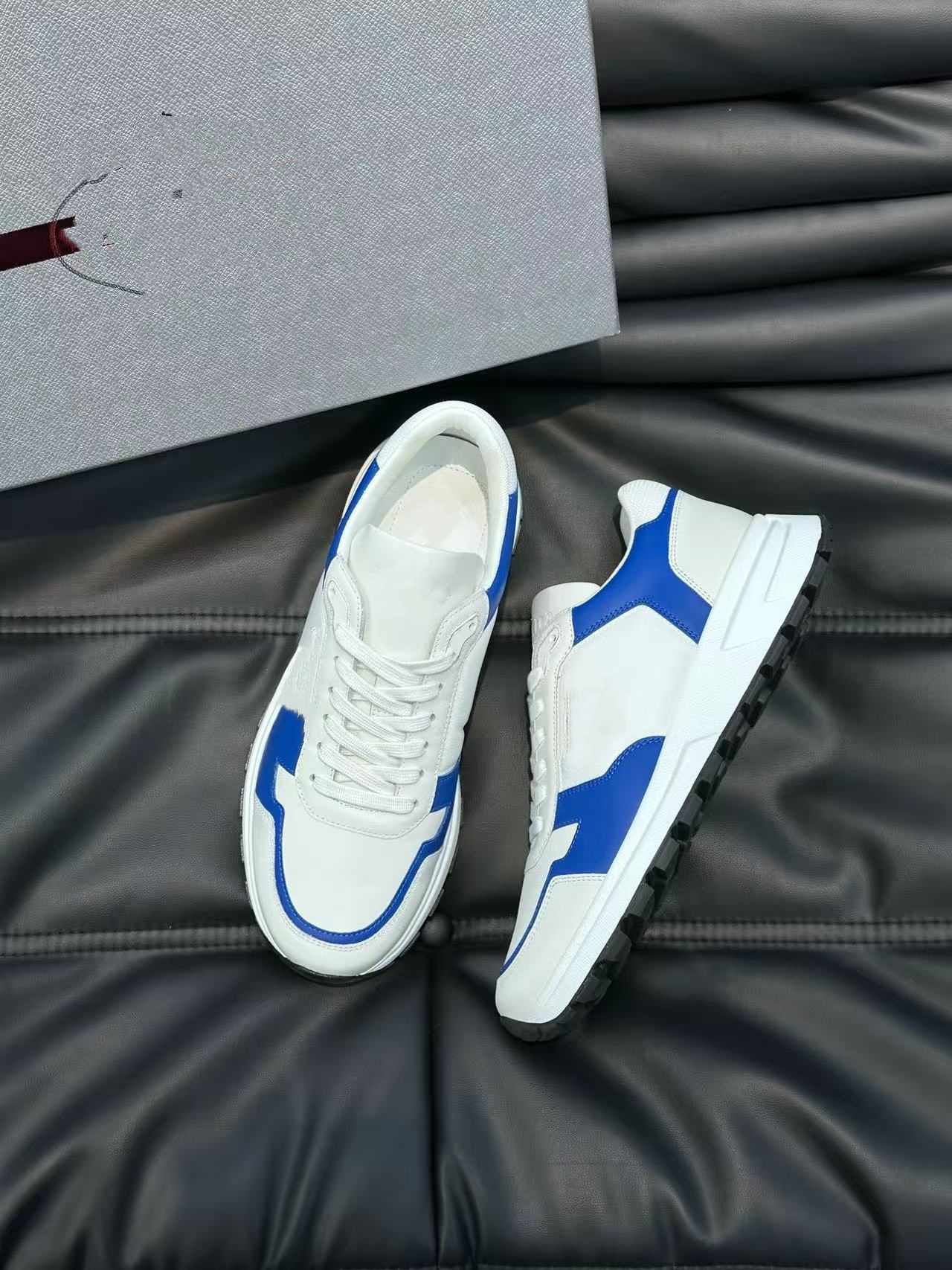 Chaussures de sport décontractées à lacets haut de gamme pour hommes, antidérapantes et absorbant les chocs