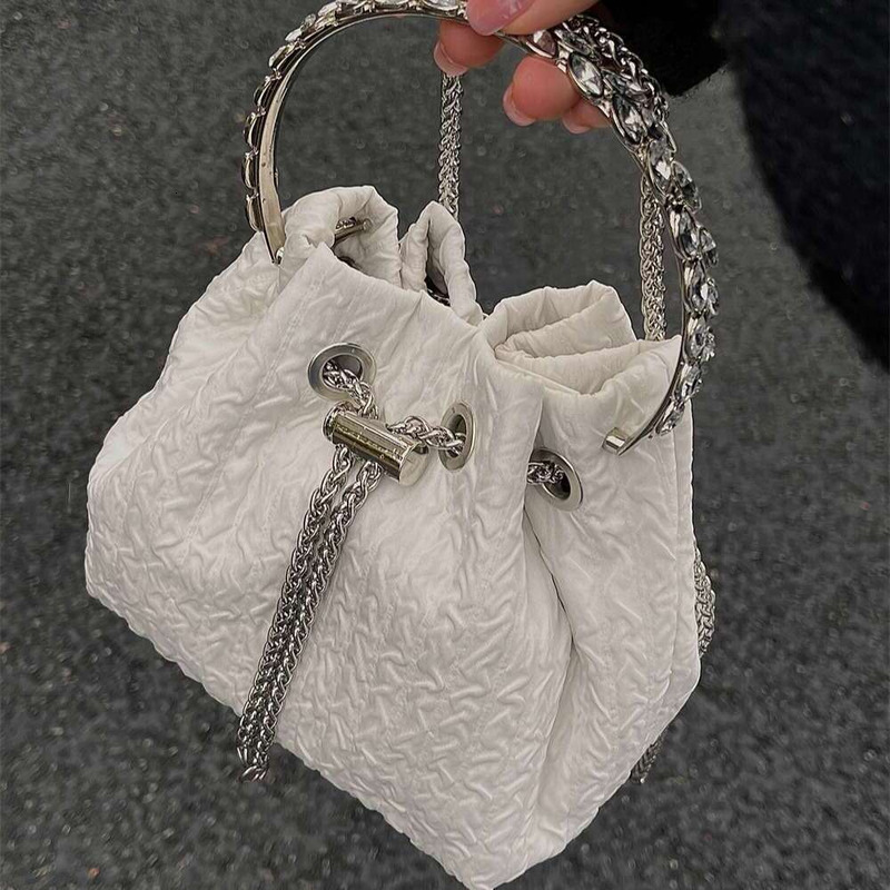 Korean Style Rhinestone Y2K Chain Handbag Fashion High End Drawstring Bucket Sweet Niche Crossbody Bag For Women Dh912417815jy
