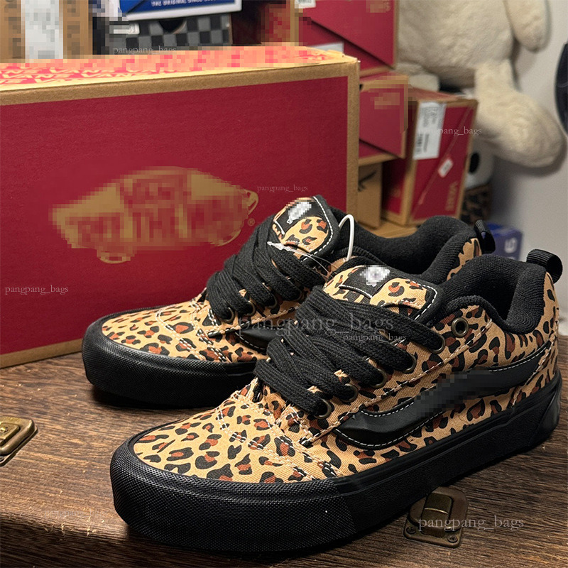 Designer Shipping With Box Designer pearlized skools pearls shoes old sneakers Sport chaussures board shoes be