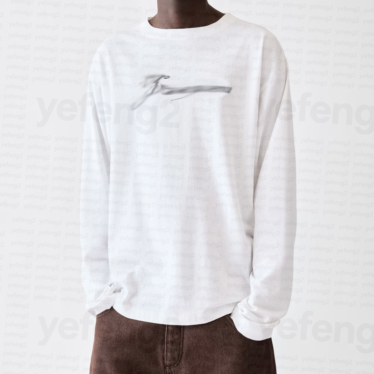 T-shirts pour hommes style parisien à manches longues Jacquems brodé détail gros-grain couche de base à manches longues