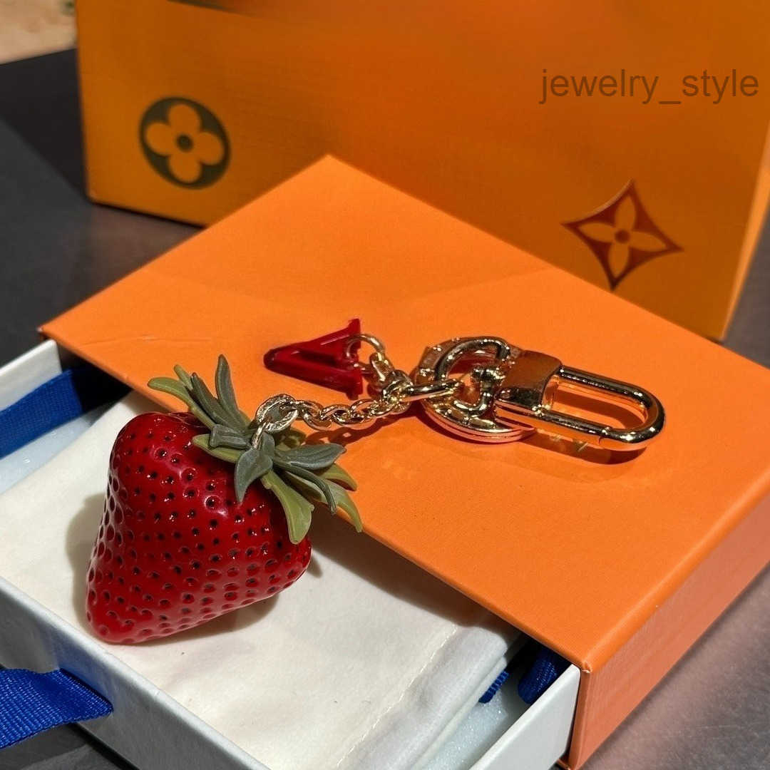 Brand Cherry Strawberry Designer Keychain Bag Charm For Women Luxury Breeze Keychain Gold Color Keyring Clover Pendant Purse Charm gift