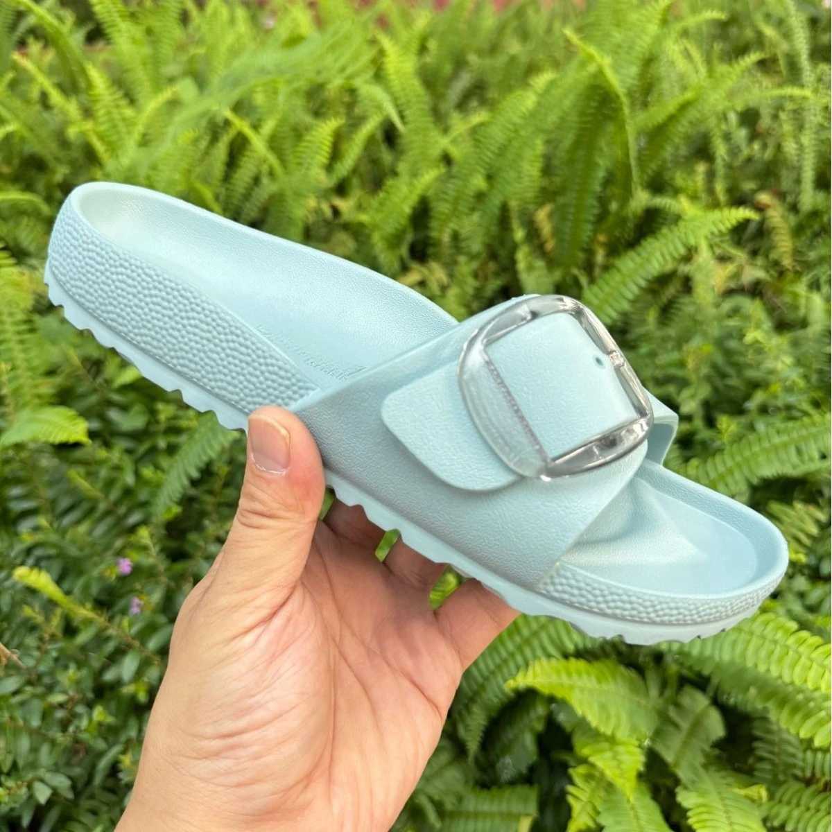 Summer Fashion Women's Flat Sandals with One Strap EVA Large Buckle Versatile Outdoor Beach Shoes Q