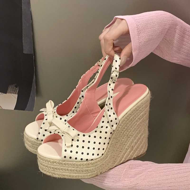 Aneikeh Summer Thick Soled Grass Woven High Heels Casual Retro Roman Sandals Polka Butterflykont Wedge Platform Woman Q