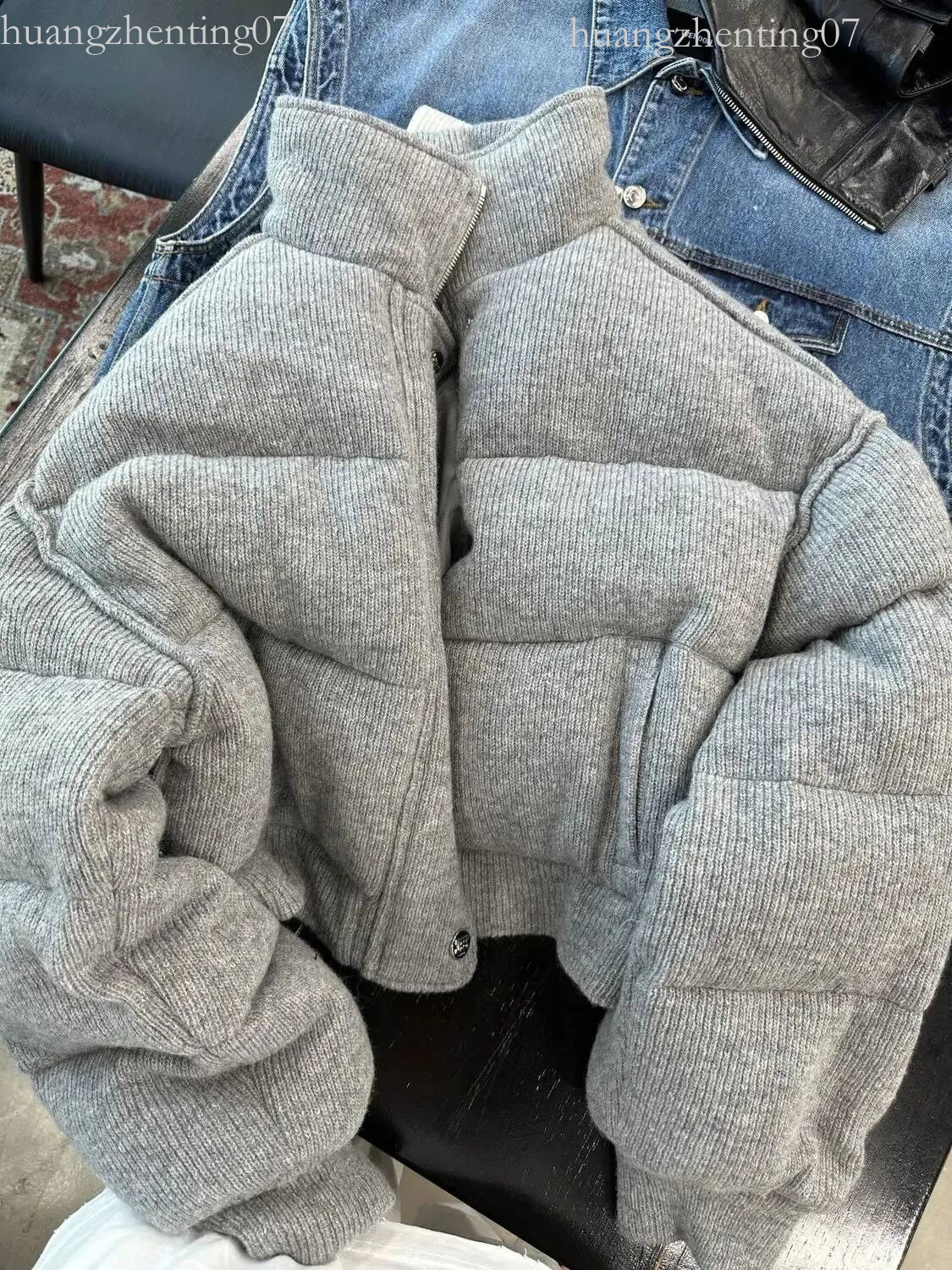 High Quality Winter Womens 2026 new Short Parkas Thickened Warm Puffer Jacket Coat Street Clothing Fashion Crop Top Coats 241107