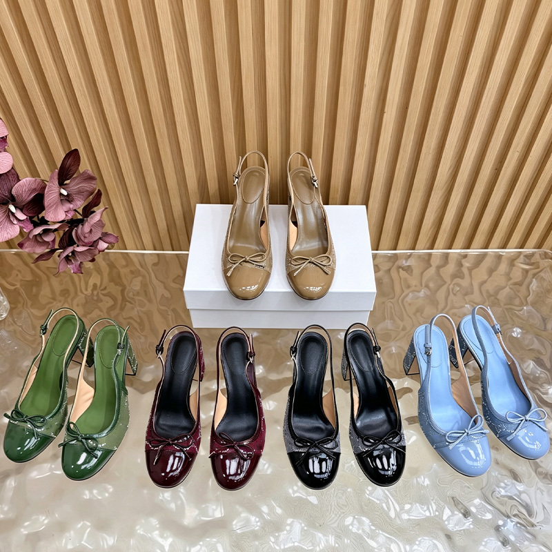 Round Toe Pump Designer Womens Luxury Leather Patent Bow Rhinestone Slingback Block Heel Spring Summer Party Night Dress Fashion Footwear Comfort So