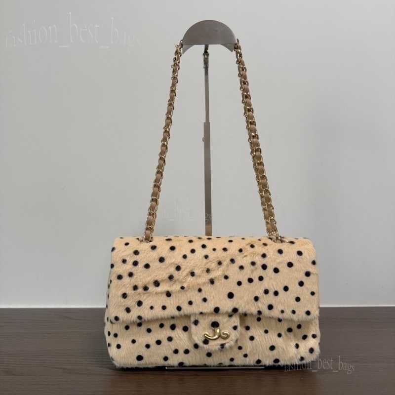 26A Leopard Polka Dot Fur Flap Shoulder Bags Women Plush Chain Strap Cross body Handbag Fuzzy Spotted Purse Faux Fur Underarm Bag Fashion Luxury Des
