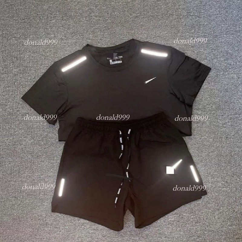 2026 Summer Men Tracksuits Tech Set Designer Tracksuit T Shirts Shorts Two-piece men Fitness Suit Print Quick Drying and Breathable Sportswear Asian