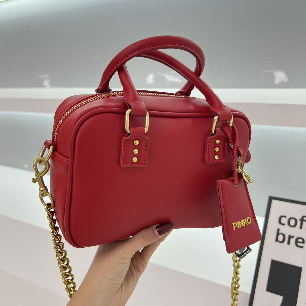 Sac de créateur Sacs de luxe Pinkoos Sac Puff Mini Bowling Satchel Cuir Boston Duffle Sac Vente Chaude Dés Charme Chaîne Femmes Rose Bandoulière