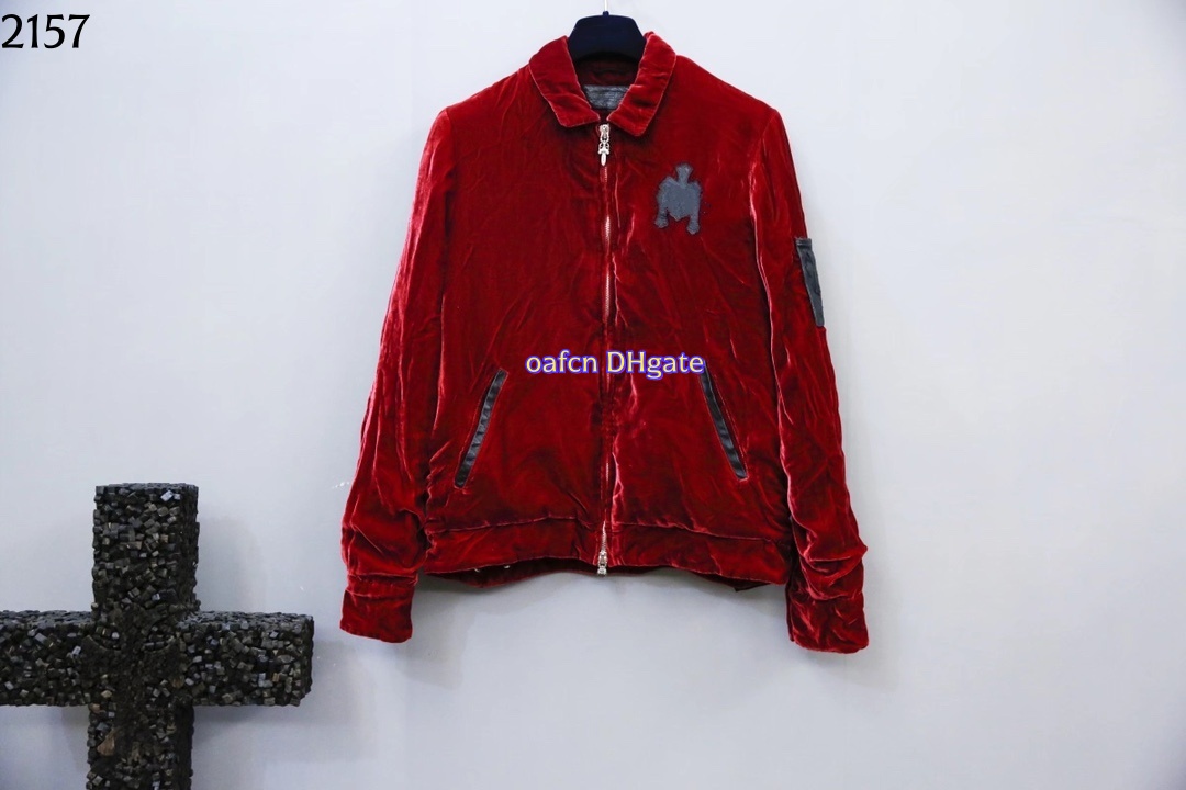 Designer Jackets Winter mens jacket Clothing Fashion Men Outwear Windbreaker Bomber Coat Sports Outdoor Jacket Chrome red velvet and cotton jacket 2