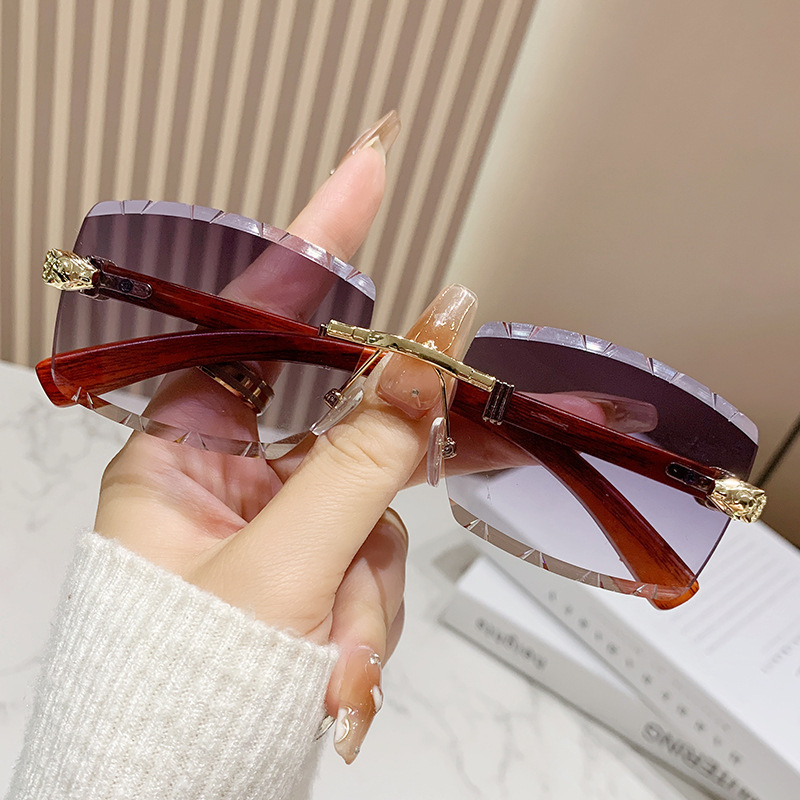 Designer Luxury Brand&# 039 Sunglasses Cheetah Decorative Frameless Square Sunglasses With Leopard Head, Unisex Retro Imitation Wood Grain Metal Sun