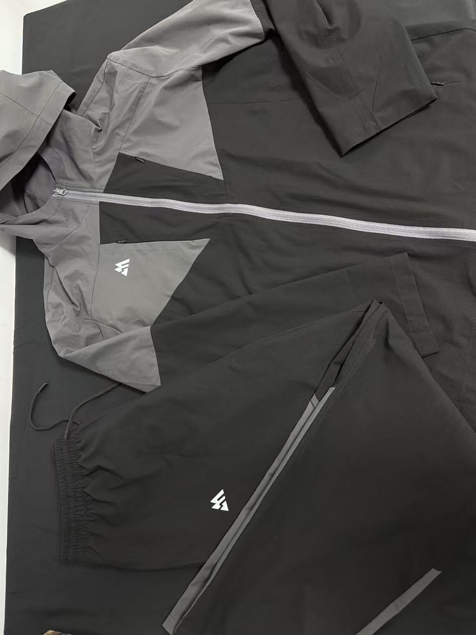 High quality monterex tracksuit Latest model tech 3-piece set designer montirexs Tracksuit sports fiess jogging suits quick dry sportswear sweatpant